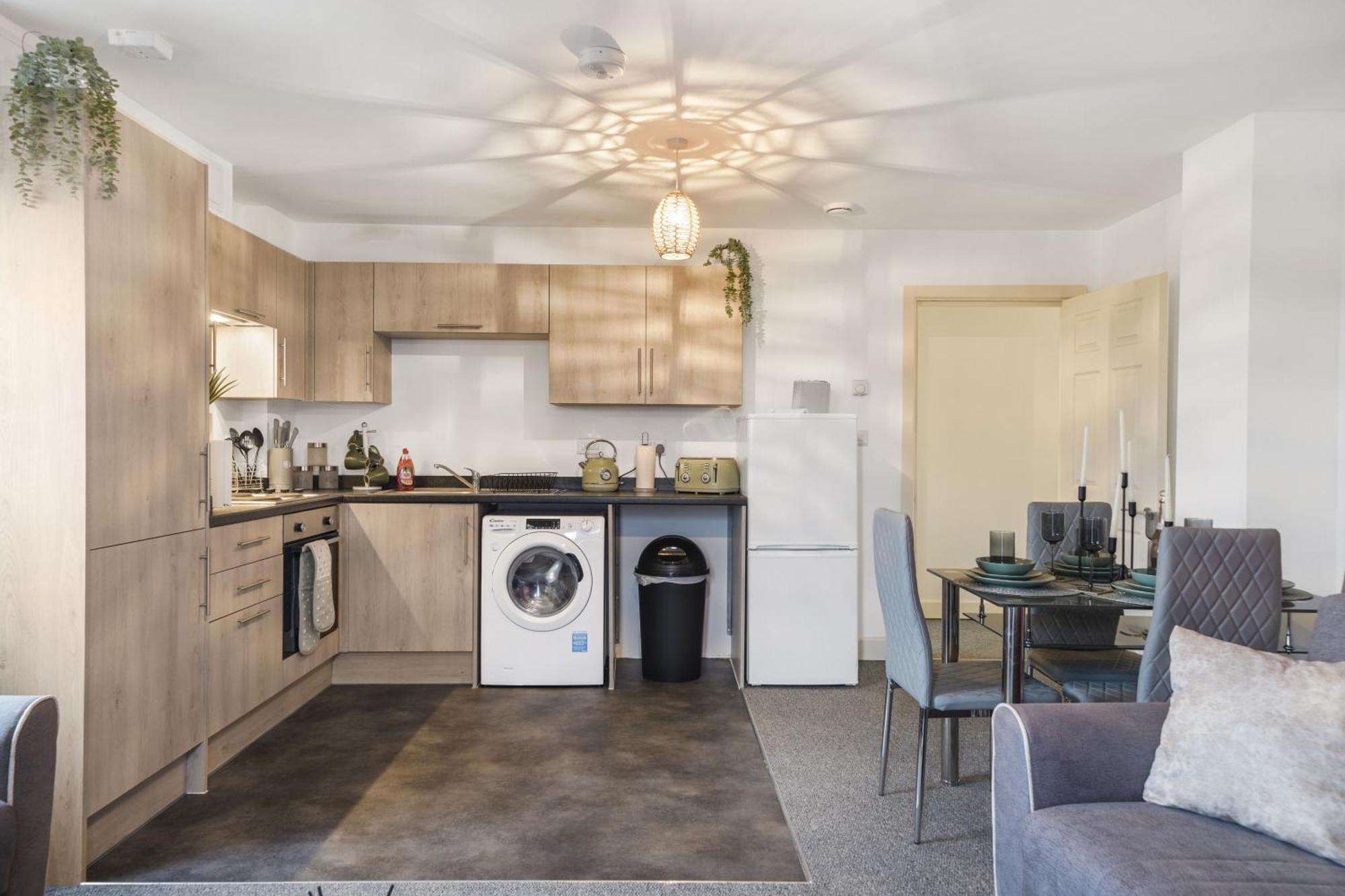 Modern Apartments With Free Parking Near Heathrow Colnbrook Extérieur photo