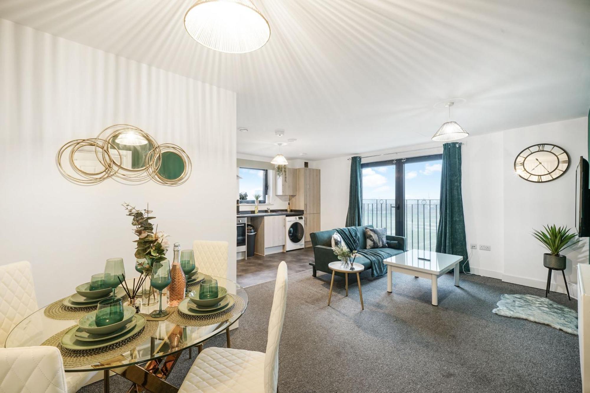 Modern Apartments With Free Parking Near Heathrow Colnbrook Extérieur photo